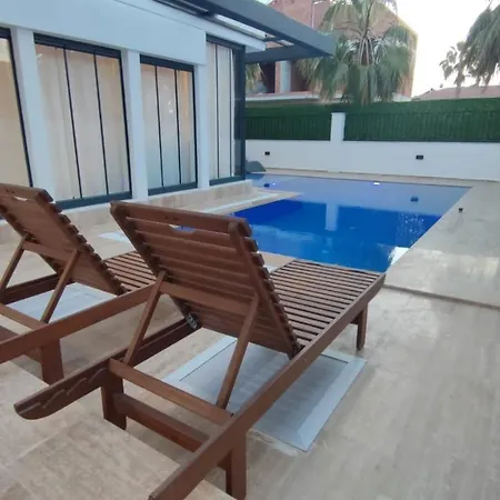Casa Rosa Luxury Apartment Belek