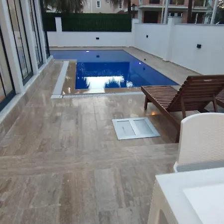 Casa Rosa Luxury Apartment *